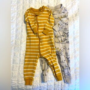 Quince Organic Cotton One Piece Pajamas 9-12 mo